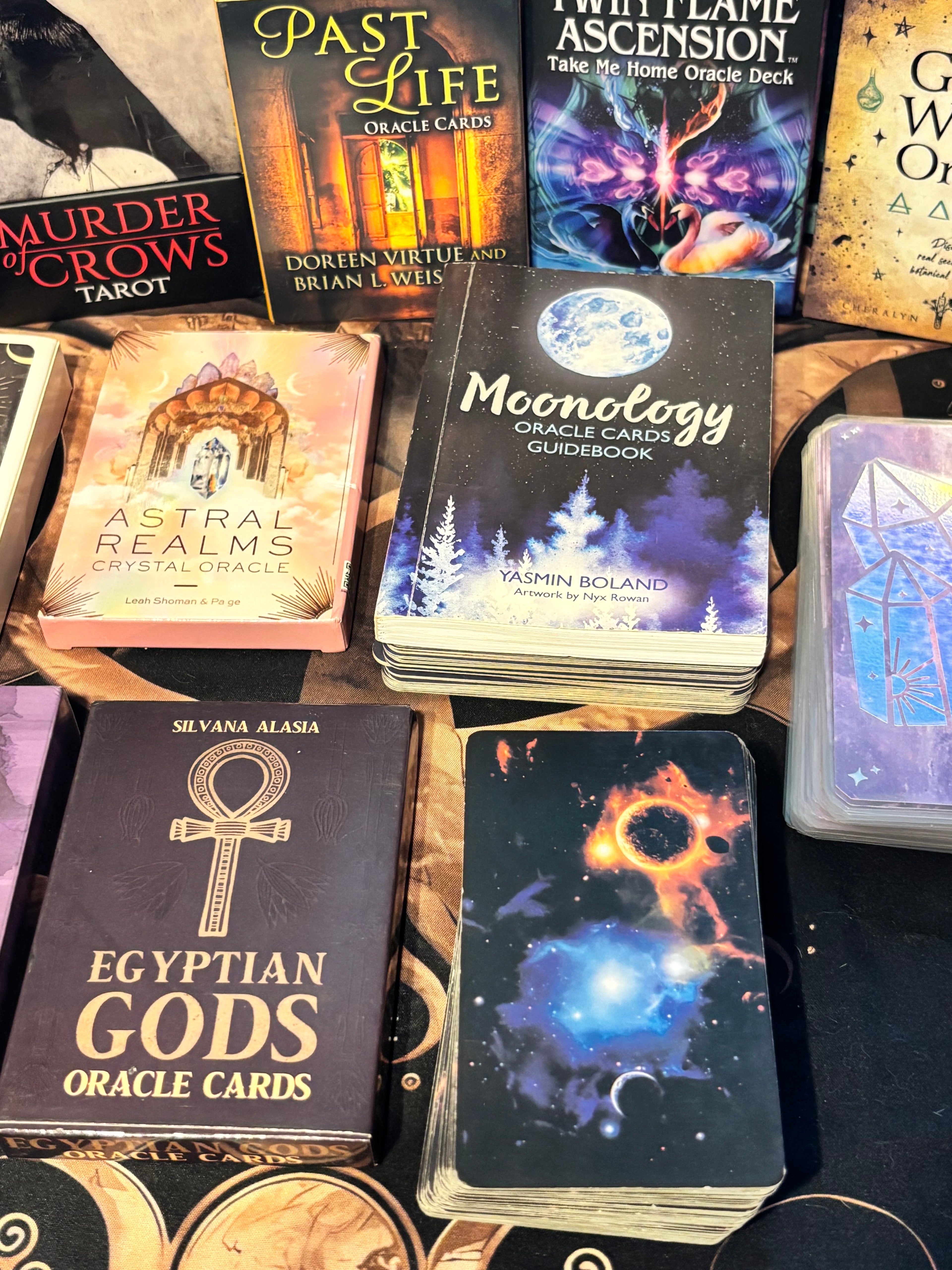 ✨4 card Divine Oracle Reading